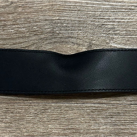 GUC WOMENS GUCCI BELT - Picture 8 of 10